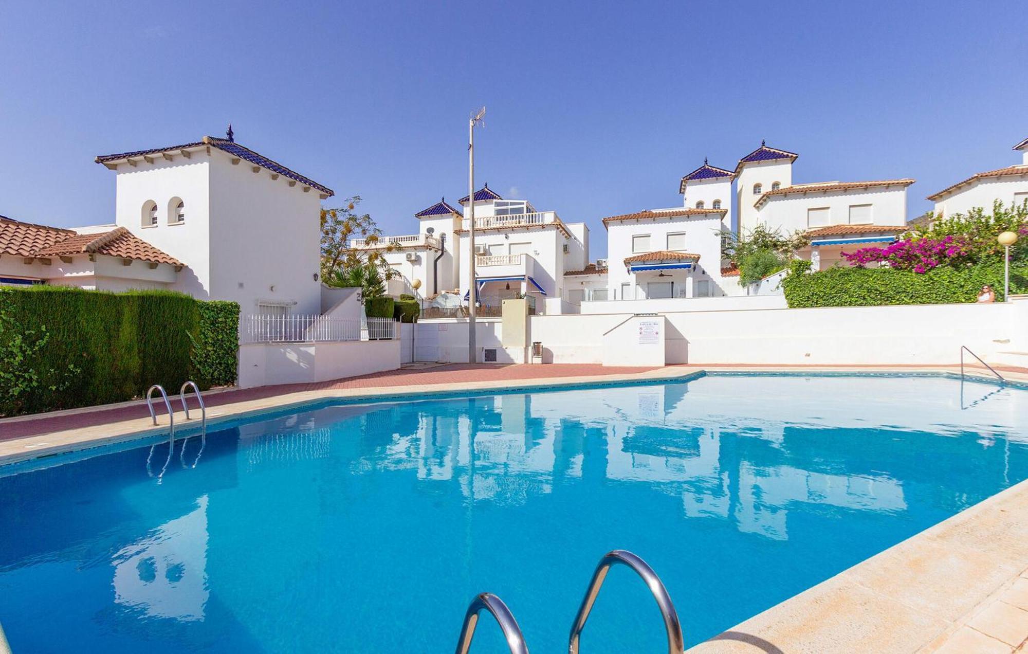 3 Bedroom Lovely In *